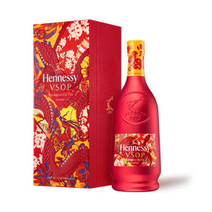 HENNESSY V.S.O.P 2025 CNY 70CL (STAFF)